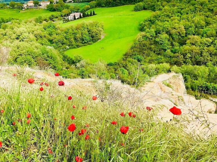 فندق Lachiusa Tuscany