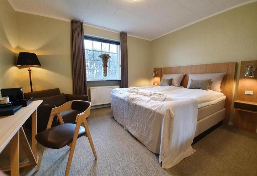 Nor   Badehotellet