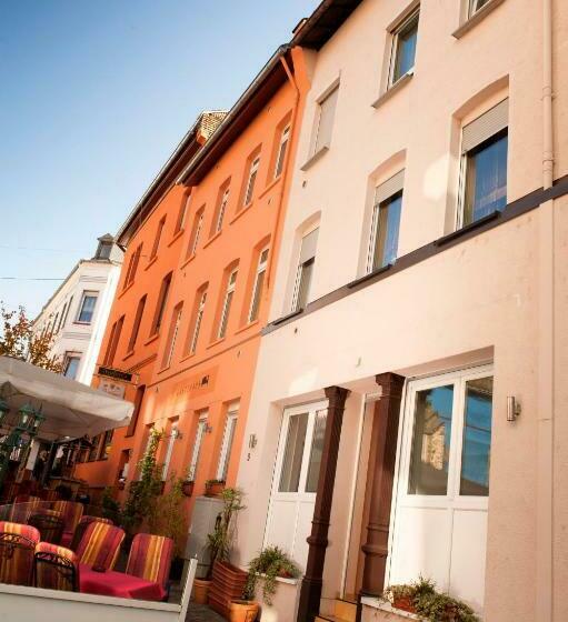 ペンション Neubert`s Gasthaus Am Rhein