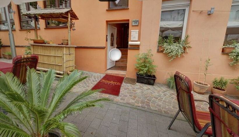 ペンション Neubert`s Gasthaus Am Rhein