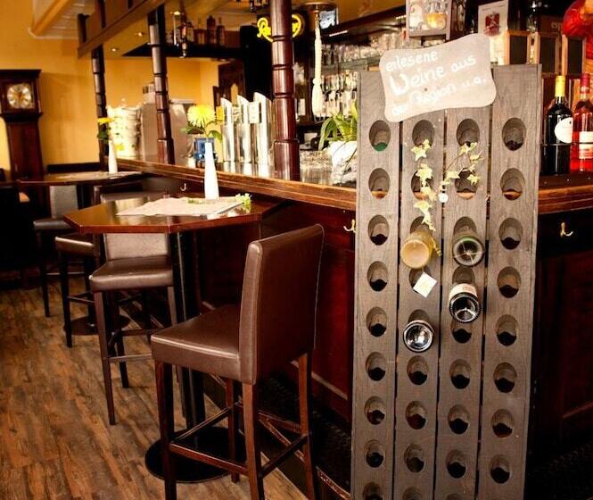 ペンション Neubert`s Gasthaus Am Rhein