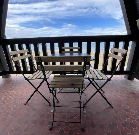 Appartement Avec Vue Sur La Mer A Benerville Sur Mer