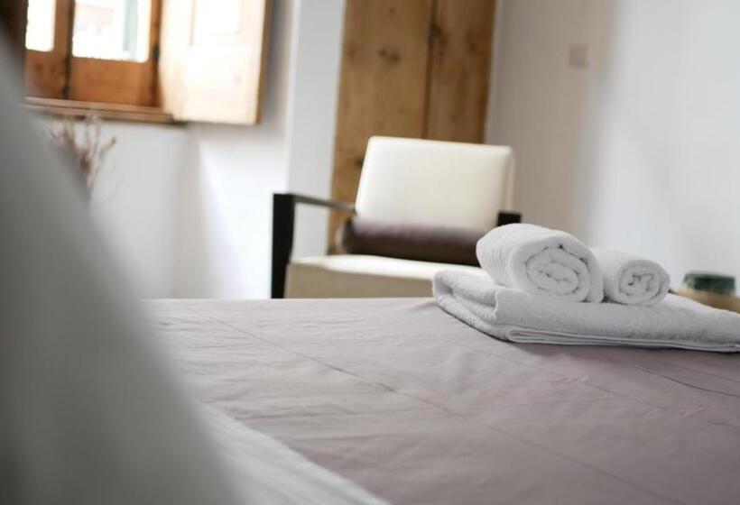 مبيت وإفطار Palazzo Donna Chicchi