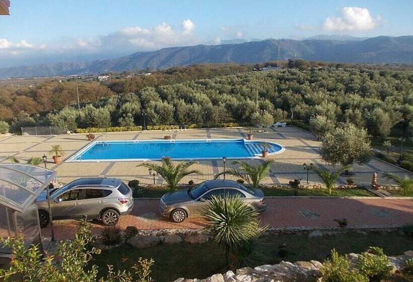 مبيت وإفطار Uliveto Garden