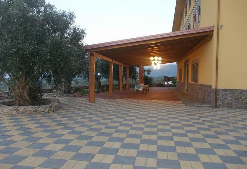 مبيت وإفطار Uliveto Garden
