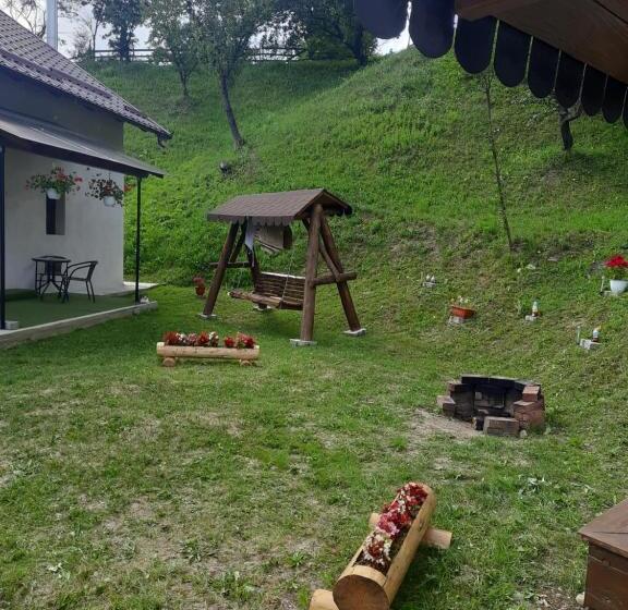 Casa Poiana Largului