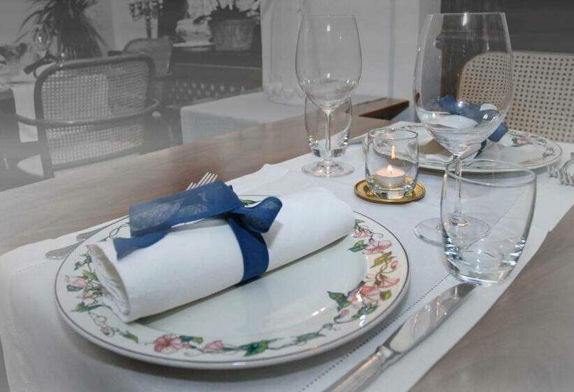 Отель Albergo Centrale