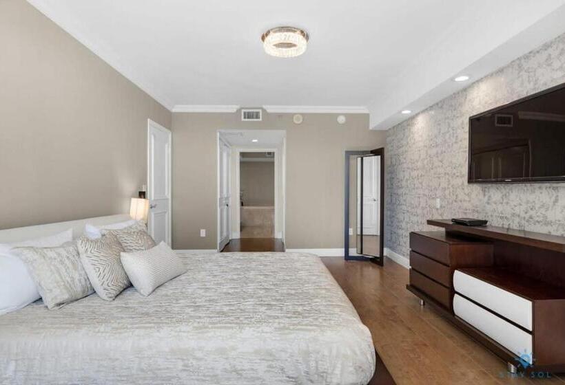 Amazing View Beachfront Resort Luxury Amenities