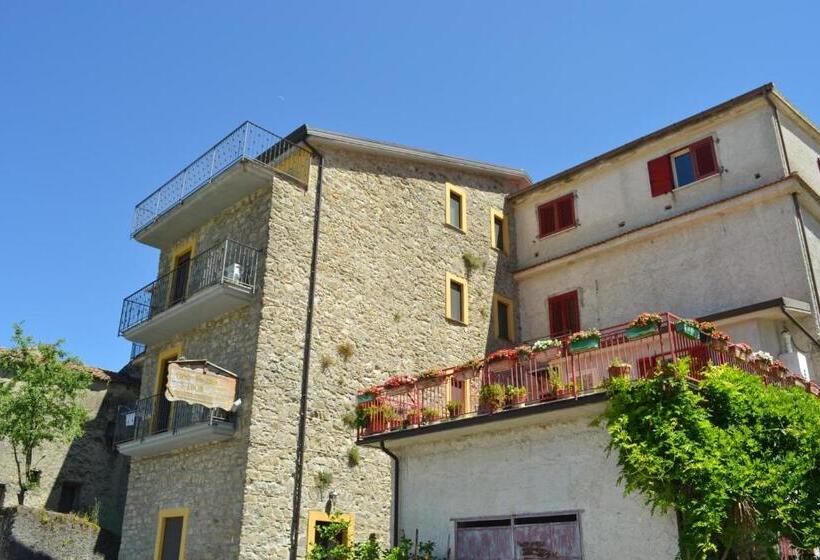 Пансион Casa Vacanze Santa Lucia