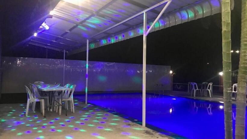 Pooma Resort