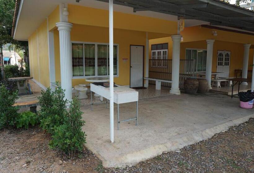 Pooma Resort