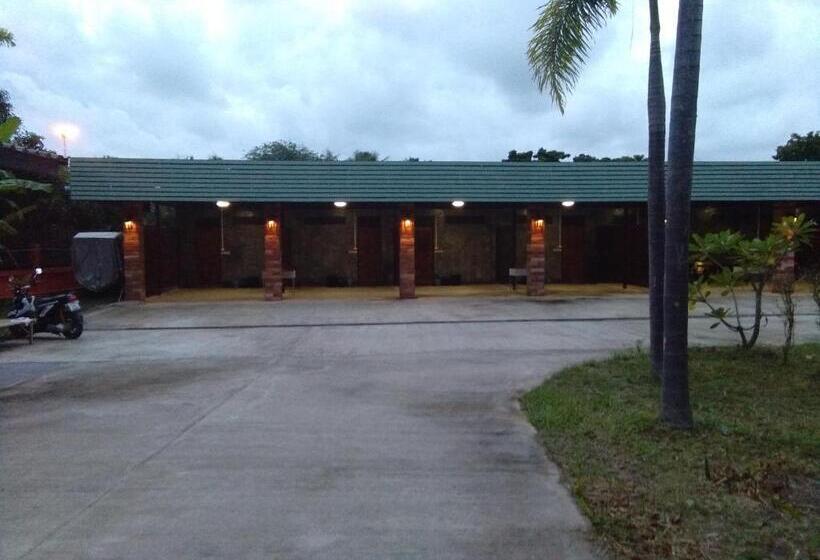 Pooma Resort