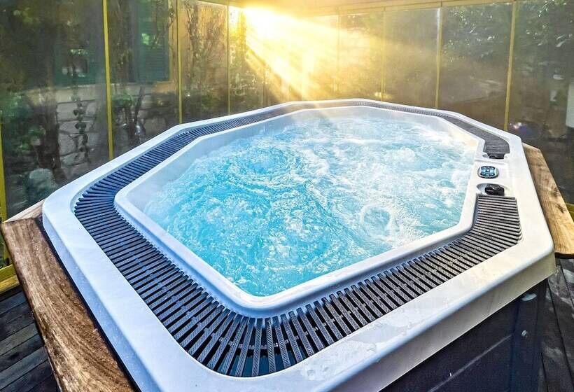 Banana Alaçatı Wellness Hotel   Adults Only