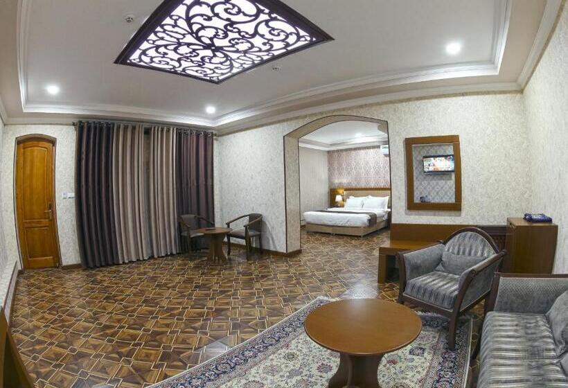 فندق Golden Minaret With Restaurant