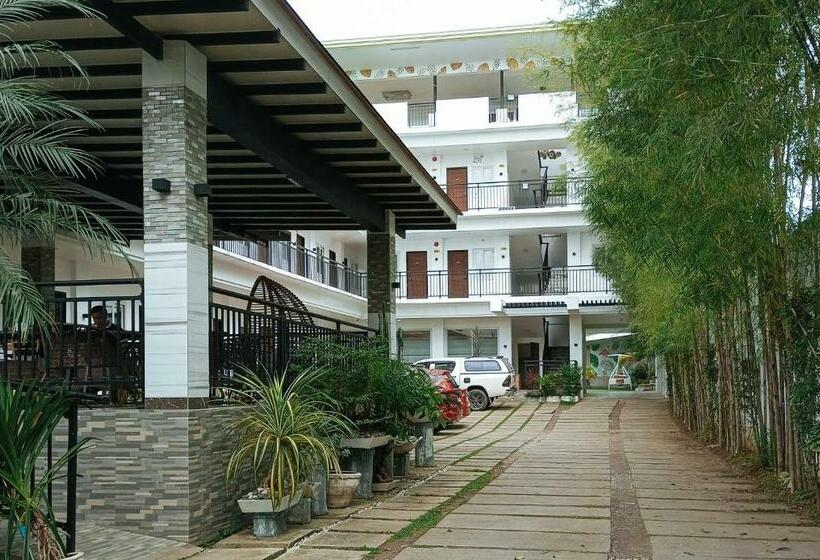 هتل Reddoorz Plus Park Lay Suites Kidapawan City