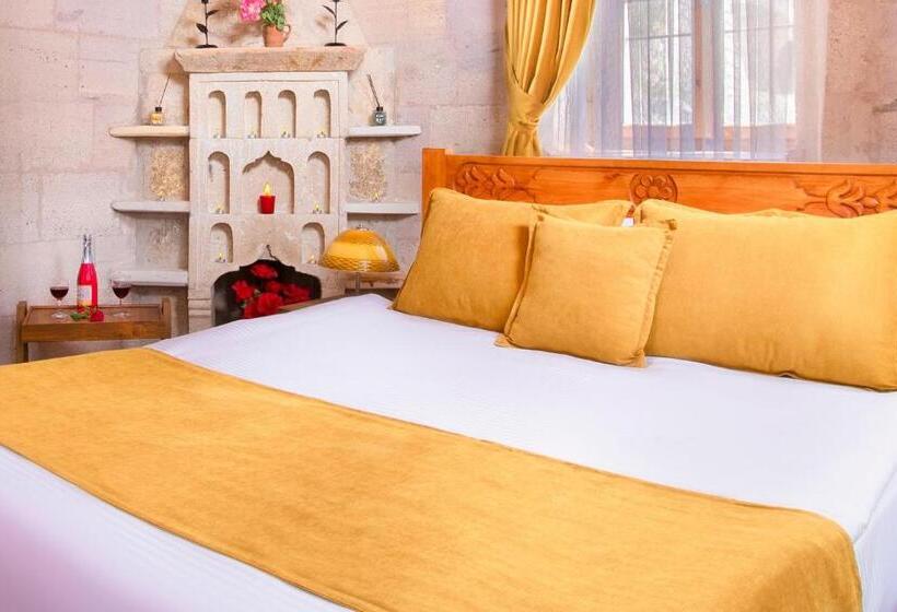 Peri̇ Cave Konak