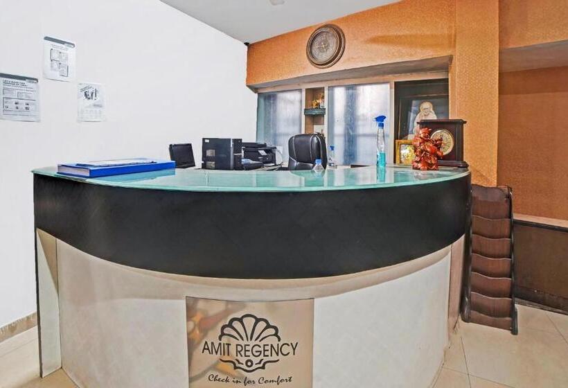 Capital O Convivial Hotel Amit Regency