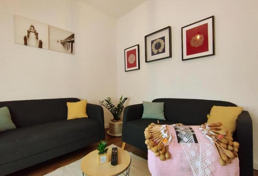 Laranjal Guesthouse