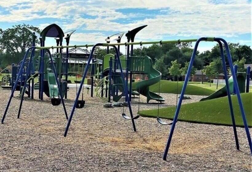 Mayfield @ Oyster Creek   Tranquil Creek & Nature!