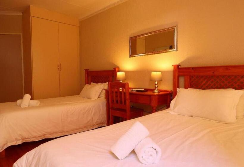 بنسيون Georeen Guest House