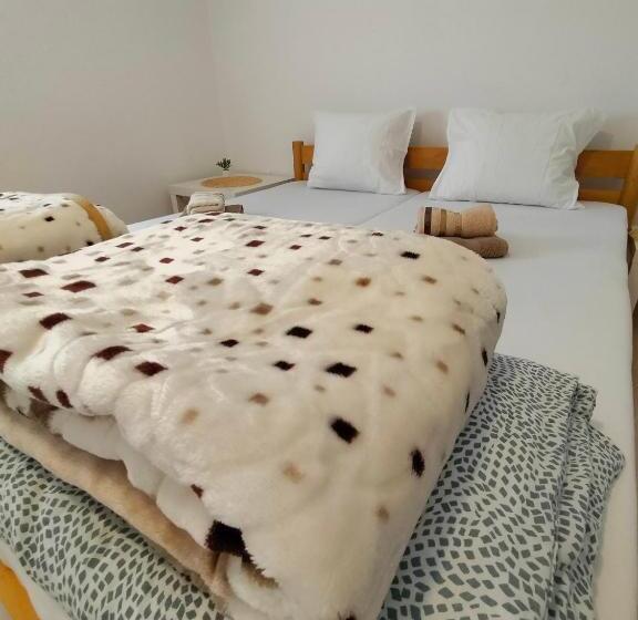 A1   Airport Belgrade Apartment