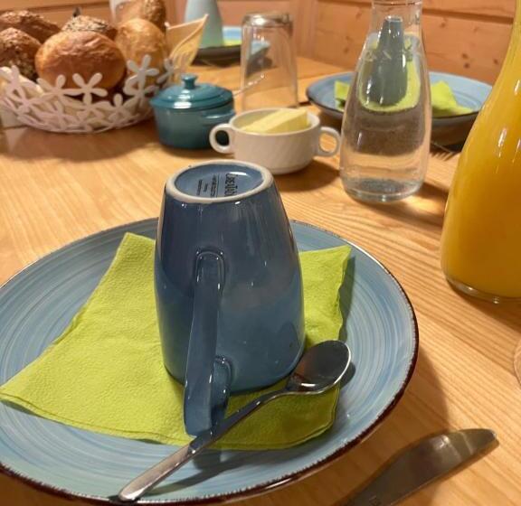 Bed and Breakfast Sporthostel Rössle
