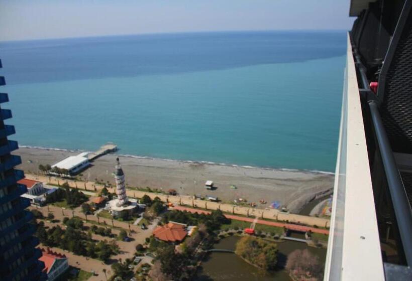 High Class Aparthotel In Orbi City Batumi