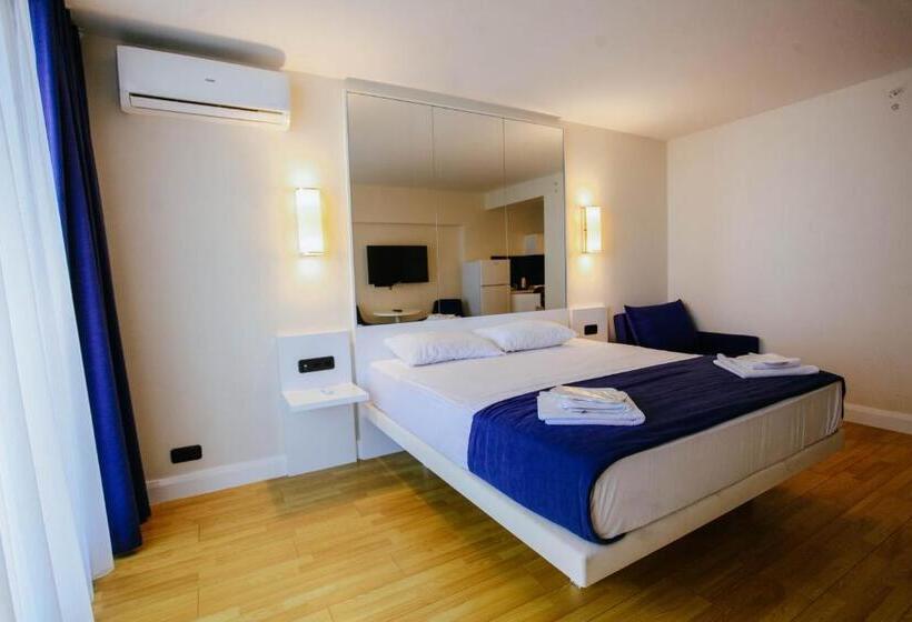 High Class Aparthotel In Orbi City Batumi
