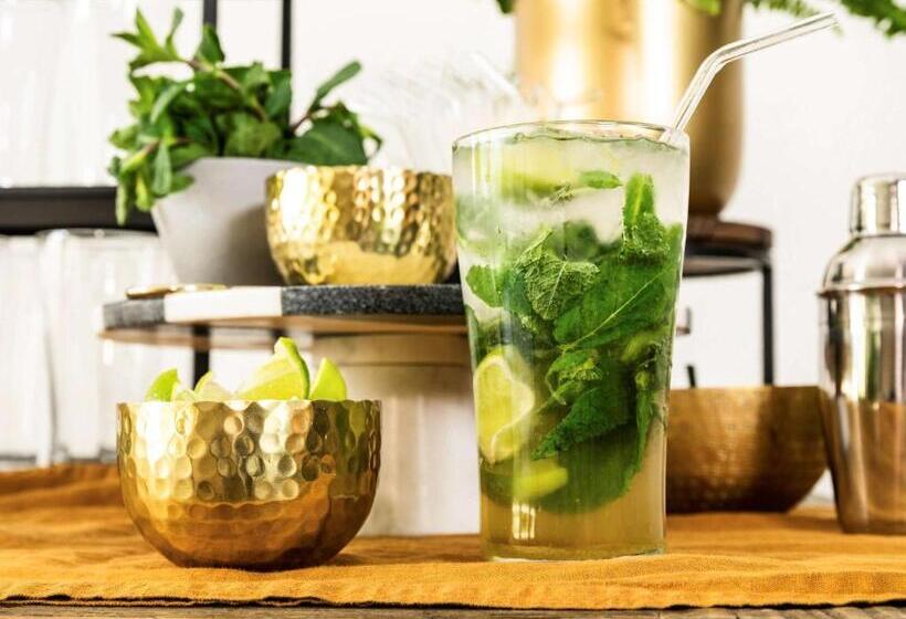 Novotel Chandigarh Tribune Chowk