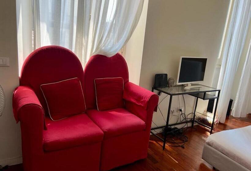 Ticinese 38 Incantevole Appartamento Nel Centro