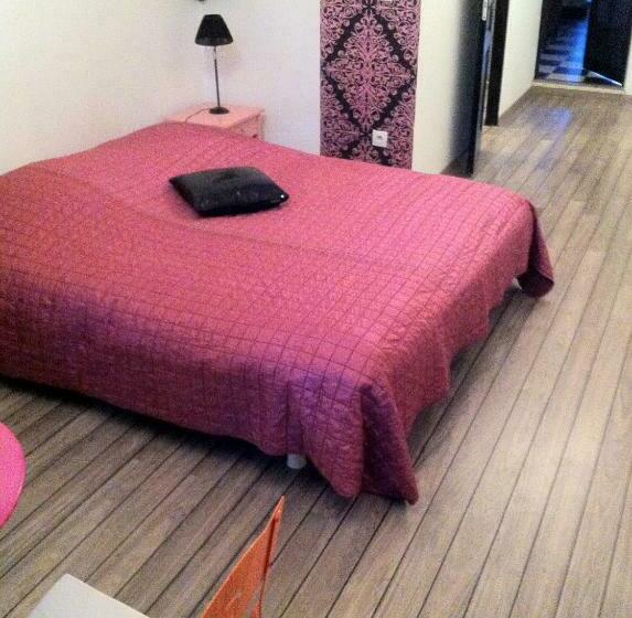 住宿加早餐 La Cathare