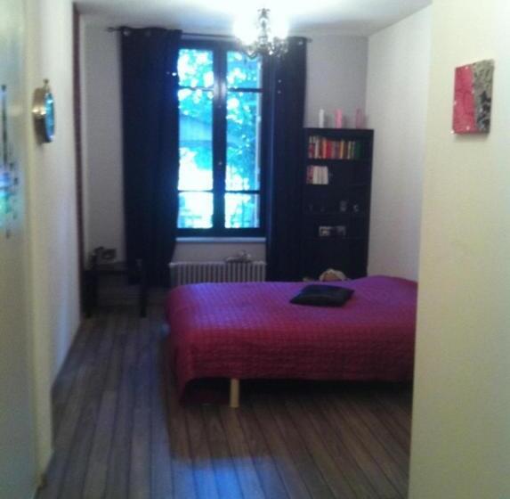 住宿加早餐 La Cathare