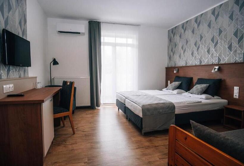 צימר Lenti Thermal Panzió