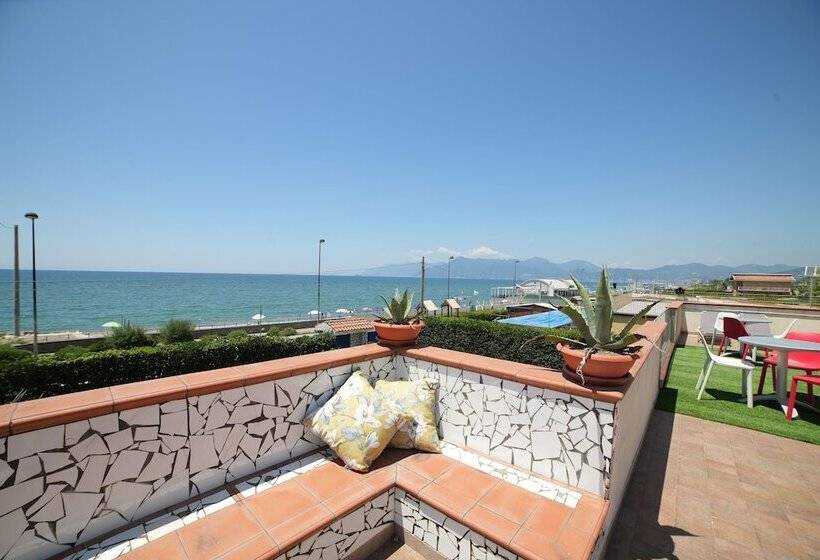 ベッドアンドブレックファースト Villa Miramare