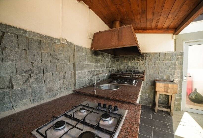 ベッドアンドブレックファースト Villa Miramare