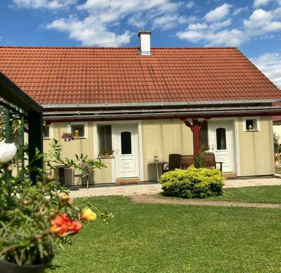 ペンション Alpok Tava Vendégház