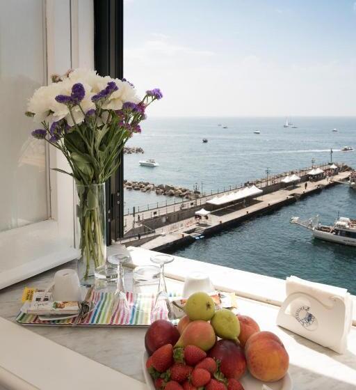 پانسیون Dimore De Luca  Sea View