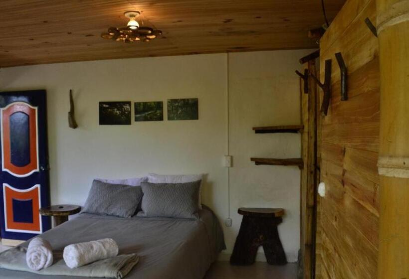 Bed and Breakfast Habitación Las Bromelias, Pijao, Finca Flora Del Rio