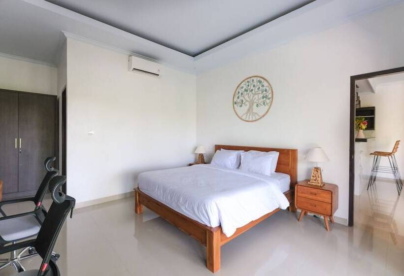 Fer Vio House Tumbak Bayuh