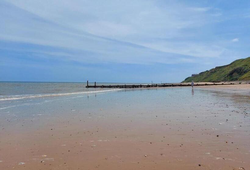 Hilltop Mundesley