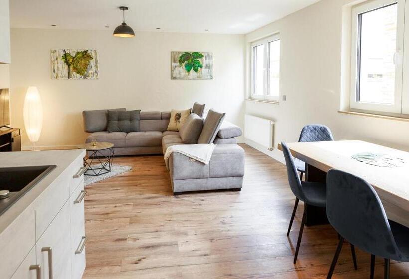 Winterangebot   Mosellolodge, Luxus Ferienhaus, Dachterrasse, Netflix, Waschmaschine