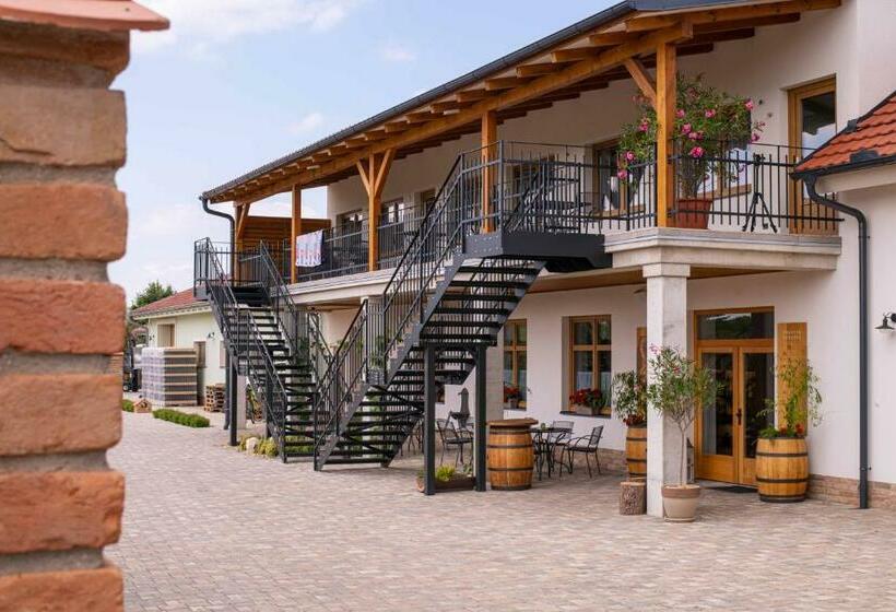 Пансион Apartmány Vinařství šebesta
