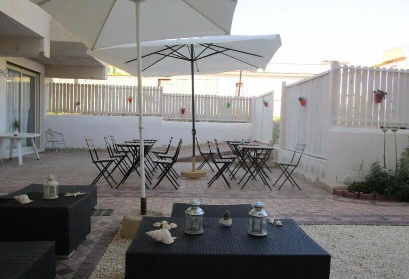 تختخواب و صبحانه Playa Dei Turchi