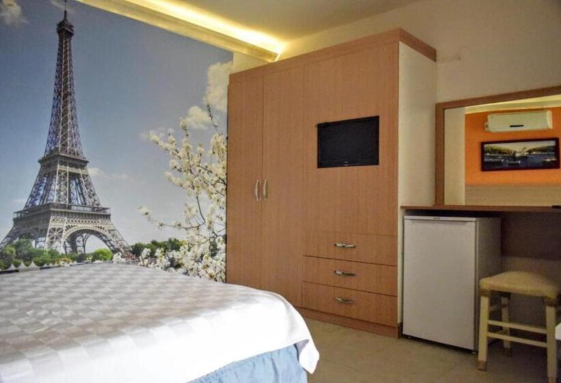 Eli̇t Otel