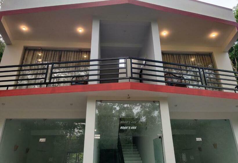 Отель Eden Garden Farm Stay