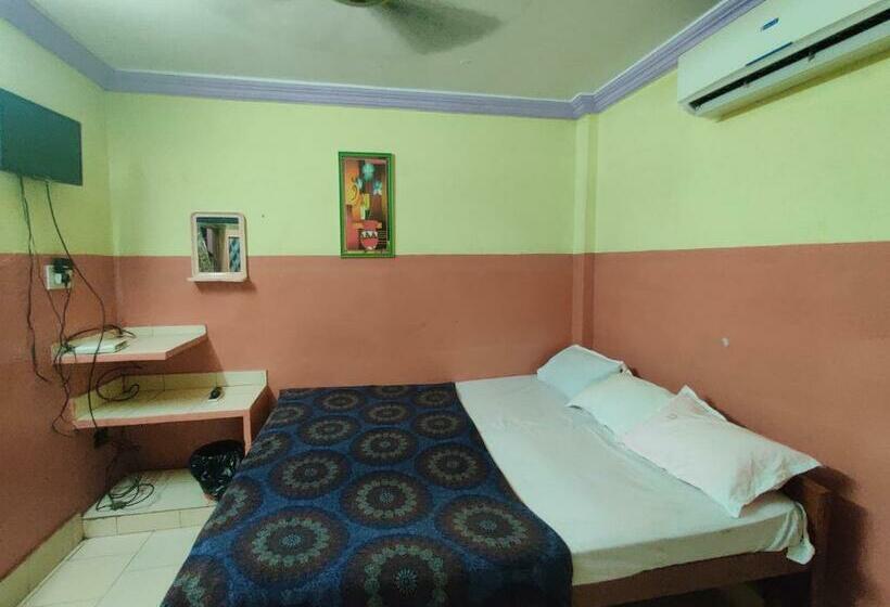 فندق Sri Durga Lodge