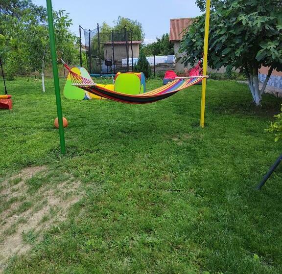 پانسیون Casa Tatiana