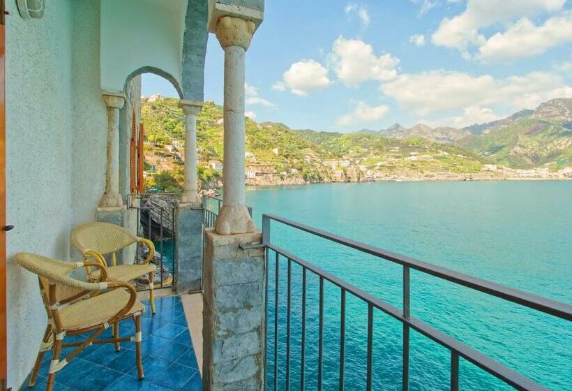 پانسیون Villa Scarpariello Relais