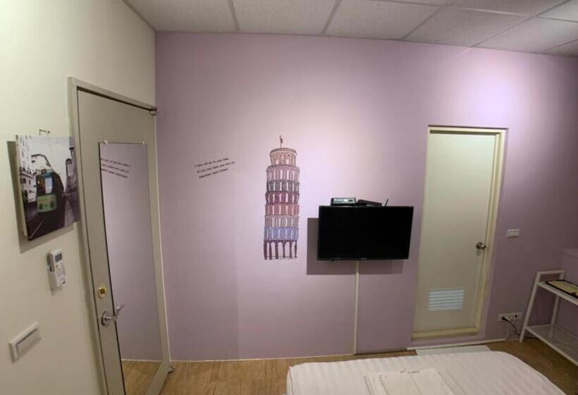 هاستل Lazy Bone