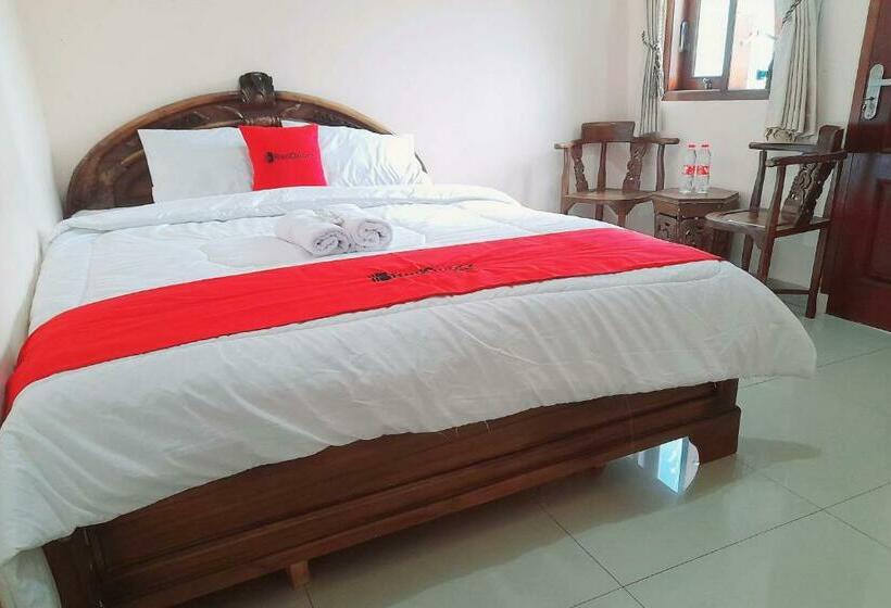 Отель Reddoorz Syariah Near Komplek Candi Arjuna Dieng 2